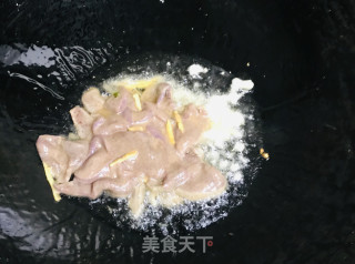 猪肝炒笋的做法步骤：6