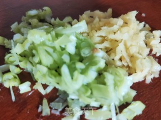 西葫芦鸡蛋水饺的做法步骤：5