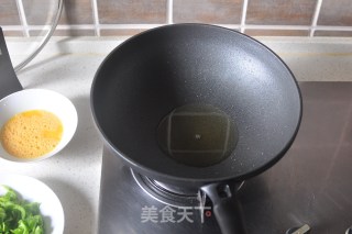 辣子炒鸡蛋的做法步骤：3