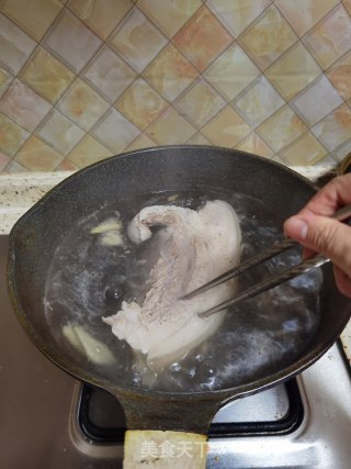 子姜炒回锅肉的做法步骤：3