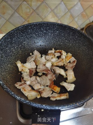子姜炒回锅肉的做法步骤：9