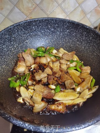 子姜炒回锅肉的做法步骤：13
