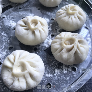 白菜牛肉煎包的做法步骤：9