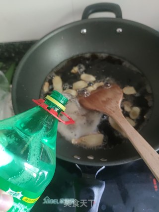 可乐排骨的做法步骤：8