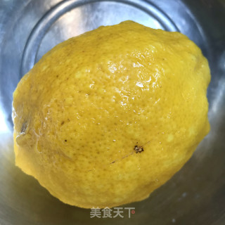 柠檬拌虾仁的做法步骤：3