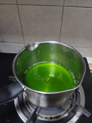 翡翠牛奶西米露的做法步骤：5