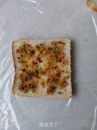 黑椒鸡排三明治的做法步骤：4