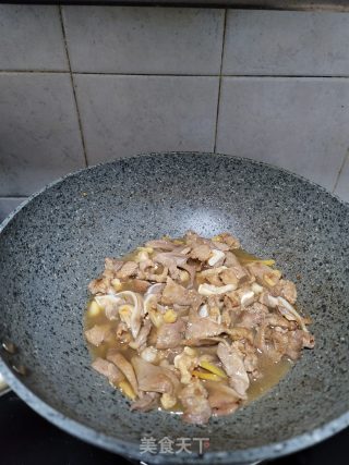 猪脷焖腐竹的做法步骤：8