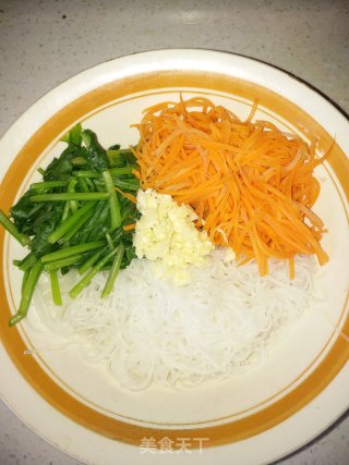菠菜拌粉丝的做法步骤：6