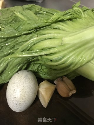 上汤芥菜的做法步骤：1