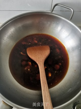 豆豉烧鲳鱼的做法步骤：5