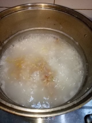 芹菜猪肉粥的做法步骤：3