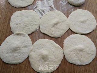 猪肉冬瓜包子的做法步骤：9