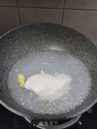手撕鸡胸肉的做法步骤：4