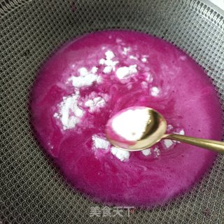 椰汁三色果冻的做法步骤：3