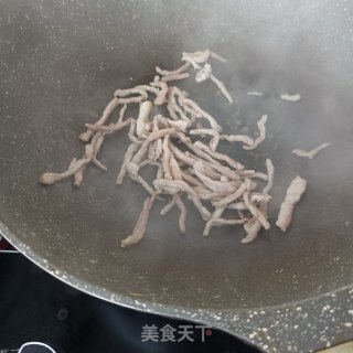 韭菜苔炒土豆丝的做法步骤：12
