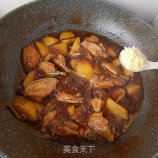 土豆烧翅中的做法步骤：16