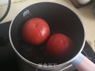 番茄烧土豆的做法步骤：1