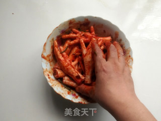 酱香辣烤鸡爪的做法步骤：3