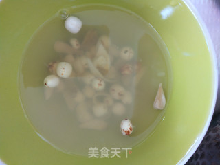 百合莲子红豆糖水的做法步骤：5