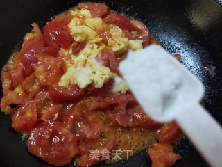 西红柿炒鸡蛋的做法步骤：8