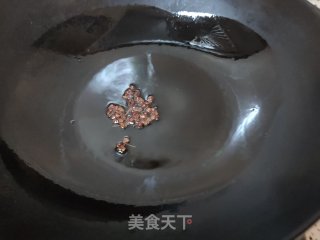 红烧鲫鱼的做法步骤：5