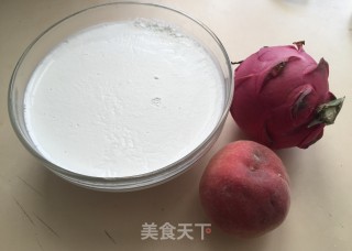 杂果拼椰奶冻的做法步骤：1
