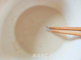 鸡蛋饼的做法步骤：1