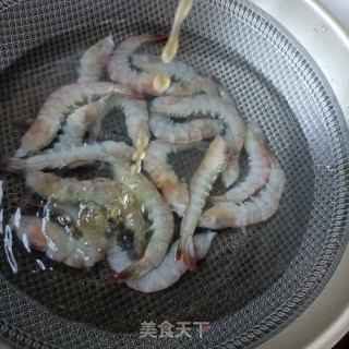 “凉拌菜”柠檬虾的做法步骤：4
