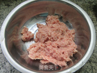 香菇豇豆鸡腿肉馅锅贴的做法步骤：5