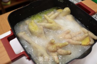 百香果柠檬脱骨鸡爪的做法步骤：4