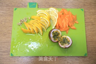百香果柠檬脱骨鸡爪的做法步骤：10