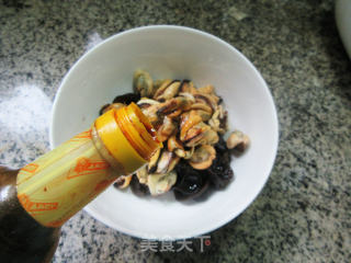 黑木耳拌淡菜的做法步骤：8
