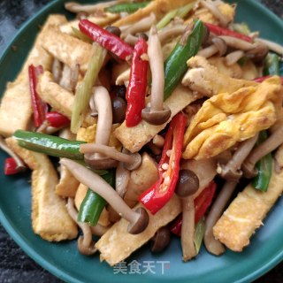 蟹味菇炒豆腐的做法步骤：22