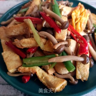 蟹味菇炒豆腐的做法步骤：23
