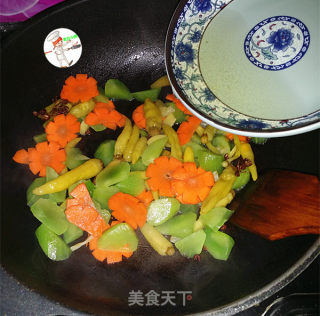 泡椒鹌鹑蛋的做法步骤：6