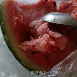 橙汁西瓜冰沙的做法步骤：3