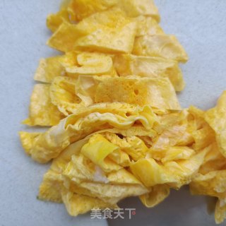 “凉拌菜”蛋皮拌蟹味菇的做法步骤：10