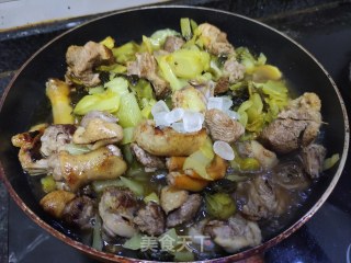 酸菜鸭的做法步骤：6