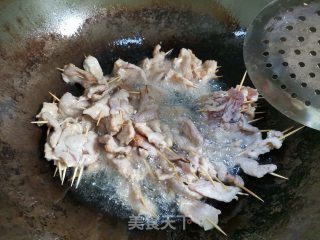 牙签肉的做法步骤：4