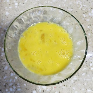 鸡蛋炒豆腐的做法步骤：2