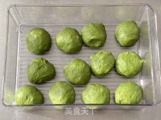Q萌可爱的香兰叶牛奶卷，香味独特巨好吃！的做法步骤：6