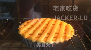 美味苹果酱派，一口下去，酥脆派皮，酸酸甜甜的果酱，超赞！的做法步骤：17
