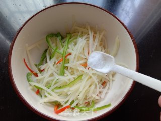 凉拌土豆丝的做法步骤：4