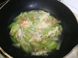 丝瓜鳞虾鸡蛋汤的做法步骤：6