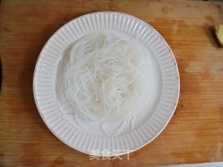 清蒸蒜蓉粉丝虾的做法步骤：10