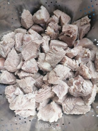红烧牛腩的做法步骤：3
