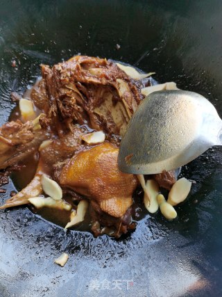 酸梅烧鸭子的做法步骤：8