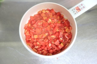 经典开胃西红柿鸡蛋面的做法步骤：4