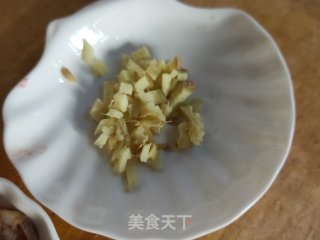 腊肠炒芹菜的做法步骤：4